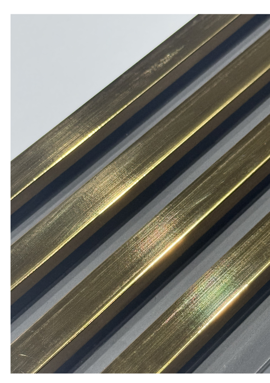 Wall Panel - Modelo BRIGHT GOLD
